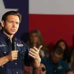 Camioneta se accidenta y descubren que transportaba tortugas valuadas en 500 mil pesos