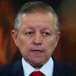 Revela Galilea Montijo que se presentó borracha en programa en vivo