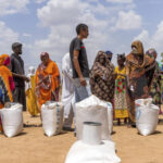 Denuncian intento de secuestro, con disparos, contra locatario del Mercado Xonaca